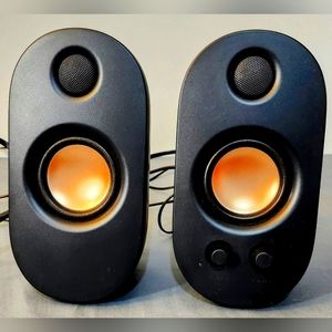 Onn Desktop Speakers. Great condition.